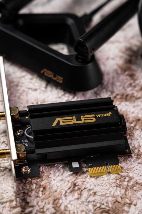 Wi-Fi адаптер + Bluetooth ASUS PCE-AXE59BT