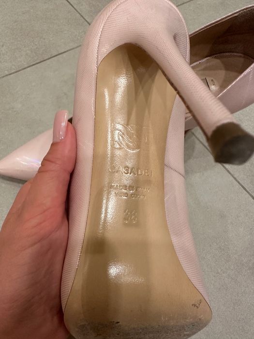 Casadei обувки на висок ток