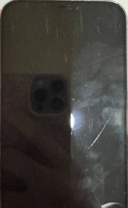 Iphone 12 pro  10/8