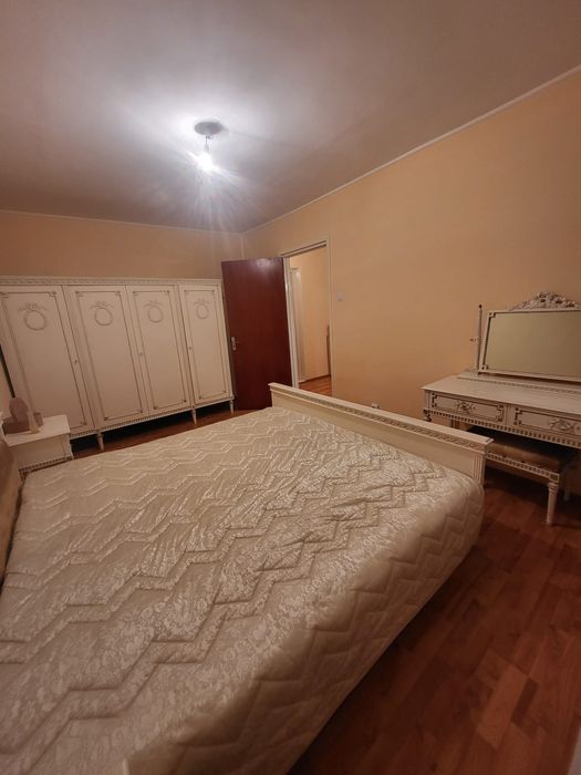 Inchiriez apartament 2 camere