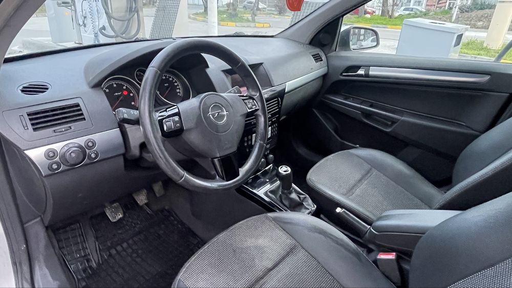 Opel astra H 1.9 cdti