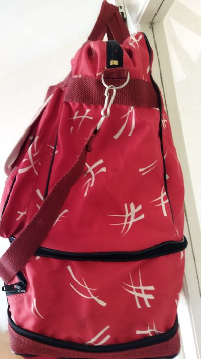 Сумка дорожная...