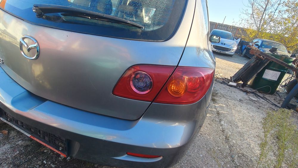 Stop aripa haion mazda 3 hatchback