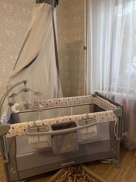 Манеж-кровать детский