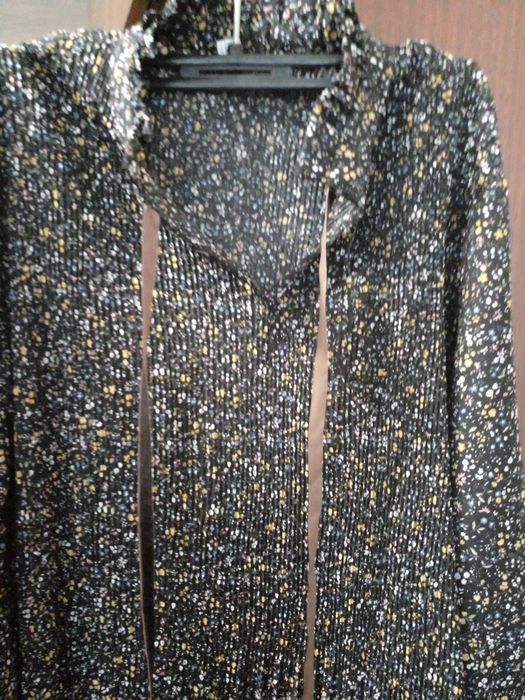 Продам платье недорого