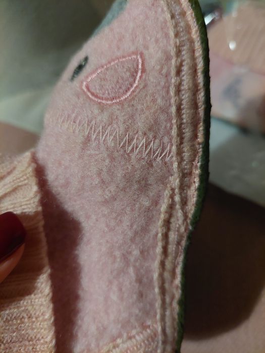 Нови пантофки, ботушки