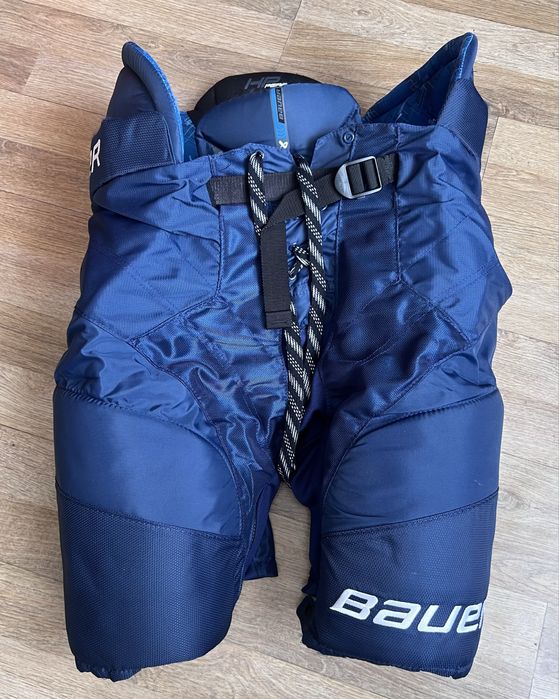 Форма хоккейная