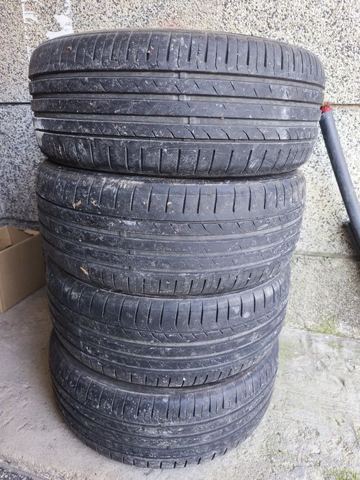 Летни гуми 235/45/18