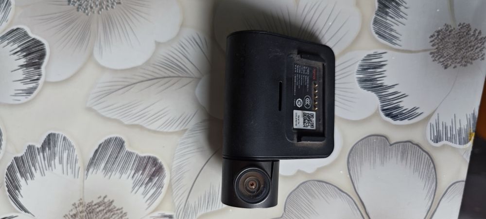 Продам видеорегистратор Xiaomi 70mai Dash Cam Pro Midrive D02