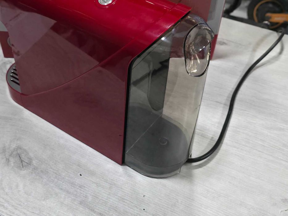 Кафемашина с капсули Royality Line NES-4702, съвместима с Nespresso, 900 мл