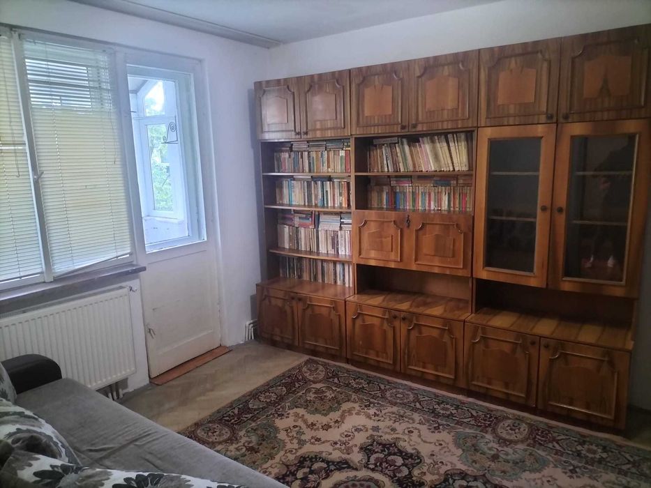 Inchiriez apartament 3 camere zona garii