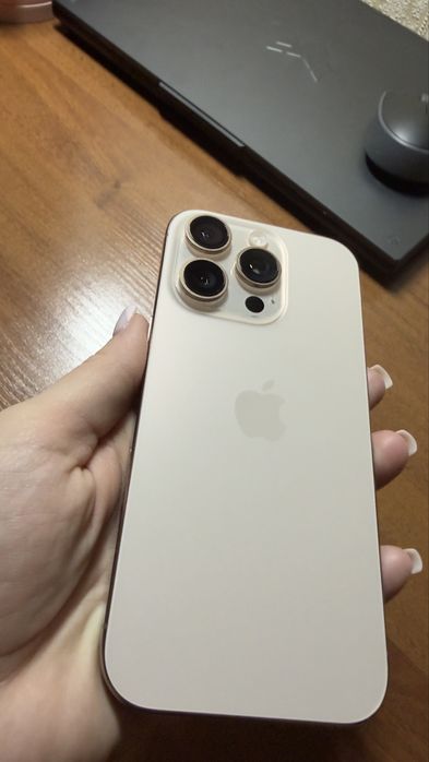 Айфон 16 pro 256 гб