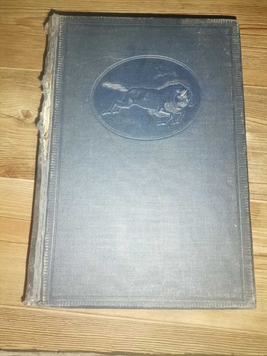 Книги старые Жизнь животных Брем