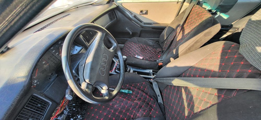 Продам ауди 80 б3.