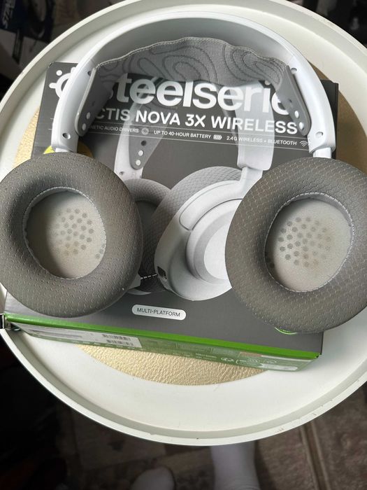 Casti SteelSeries Arctis Nova 3X Wireless White
