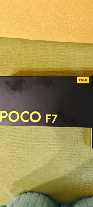Телефон Xiaomi Poco F7