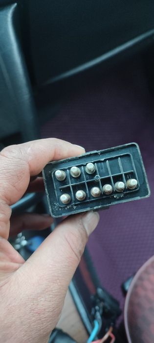 Запчасти Мерседес 190