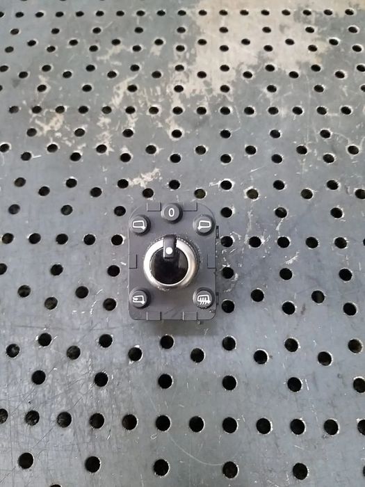 Buton reglaj oglinzi audi a4 b9 8w 4m0959565m