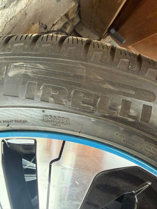 4бр. Зимни гуми Pirelli с джанти за Mercedes