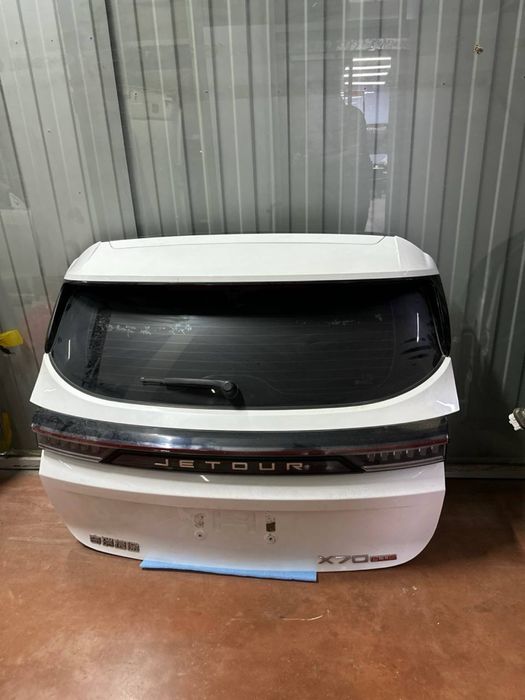 Jetour x70 plus дверь,крышка багажника