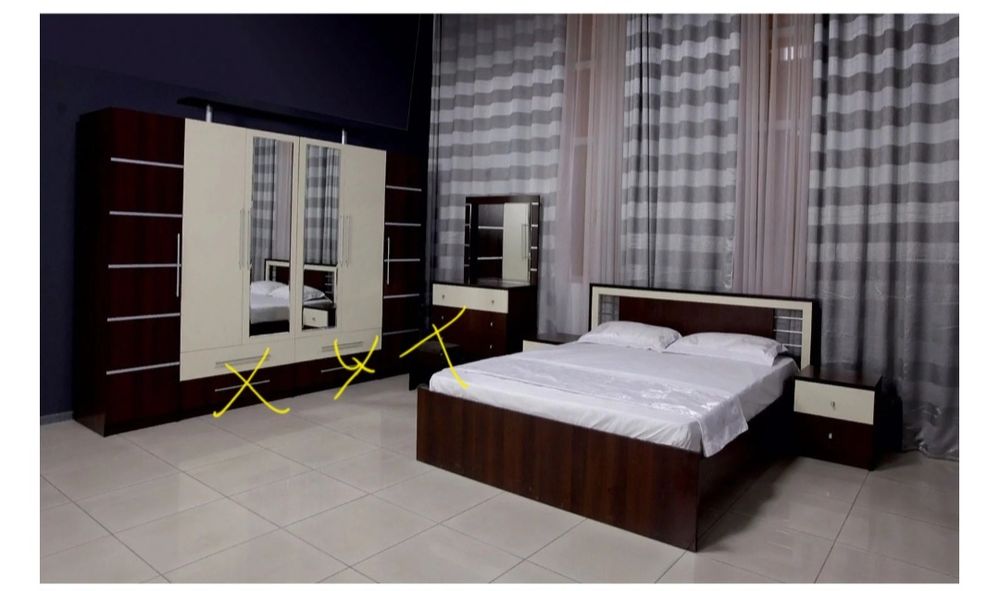 Спальний гарнитур