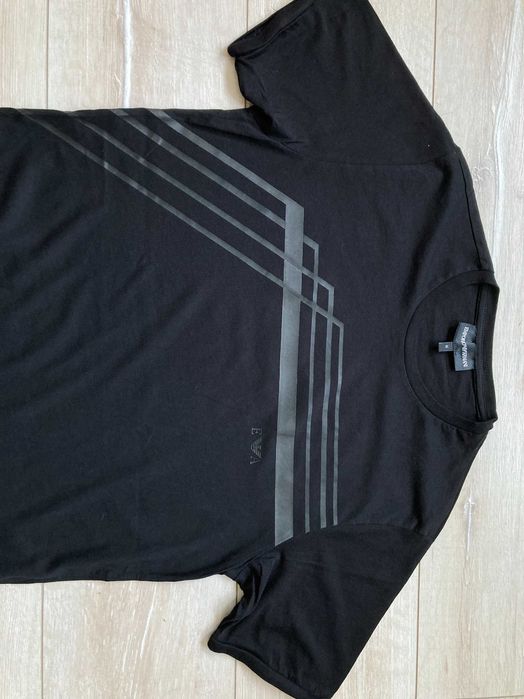 Emporio Armani мъжка черна тениска размер S