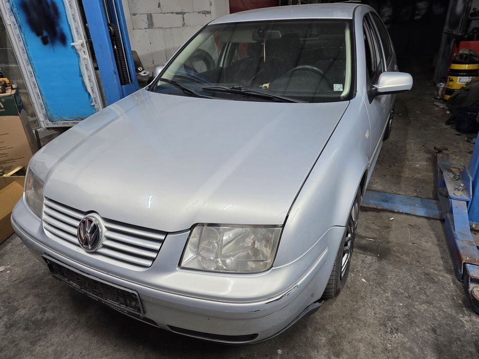 Vw Bora 1 6SR На части
