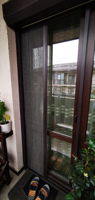 Plase insecte tip plisse,  tip rulou, balamale