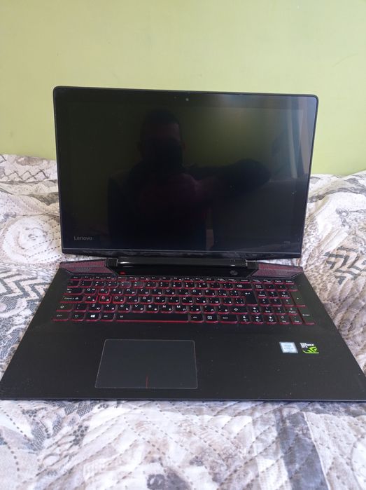 Laptop lenovo y700