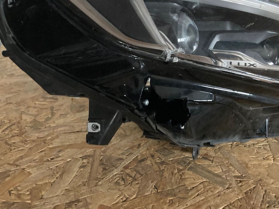 Десен фар LED Matrix. Opel Insignia B. Z18. 17-20г. ZKW. Инсигния.