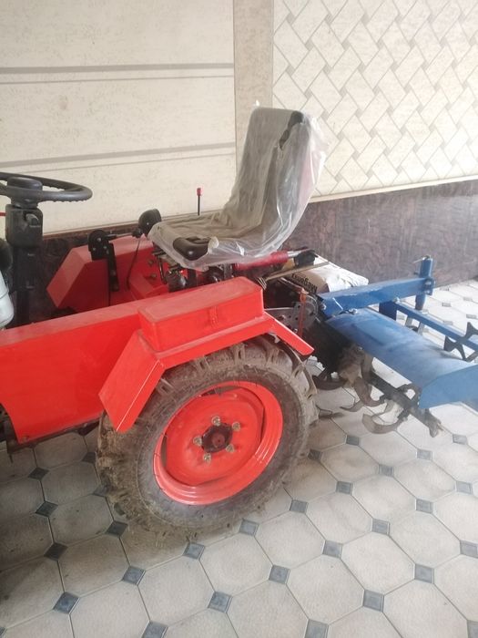 Мини трактор сотилади 25 млн