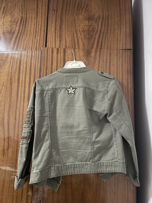 Зелено дънково яке