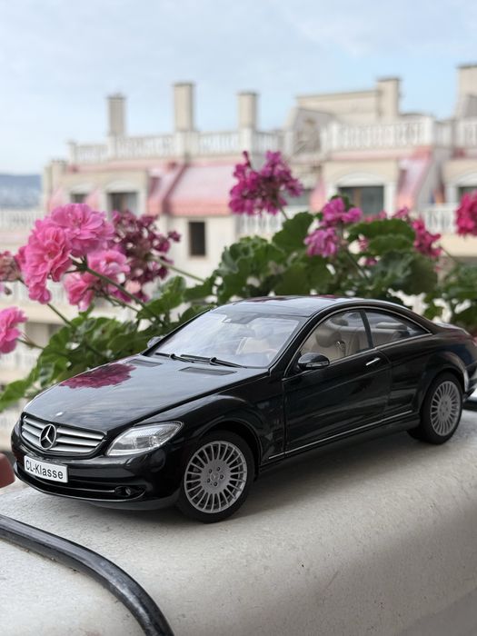 Колекционерски модел Mercedes-Benz CL-class 1/18 AutoArt