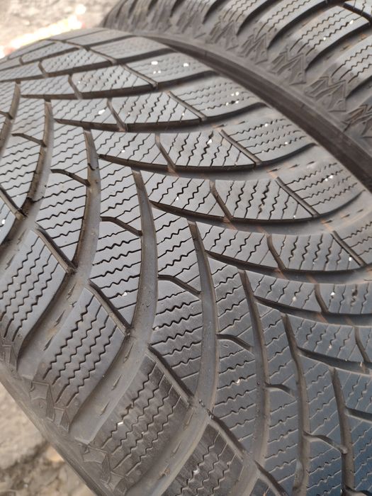 Топ състояние 4бр.215/55/17 Semperit SG5 dot2423