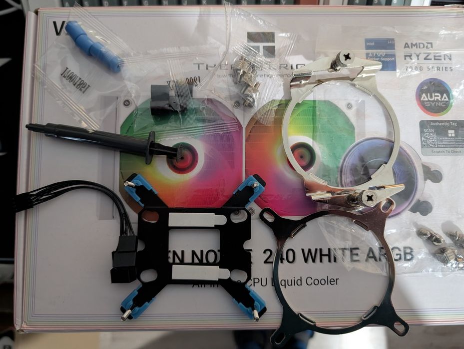 Cooler PC Aio pe aia Thermalright Frozen Notre alb