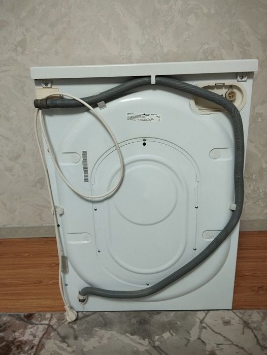 Продам стиральную машину