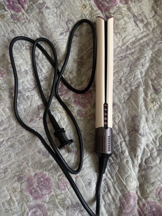 Продам фен - выпрямитель