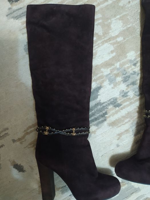 Продам сапоги замшевые