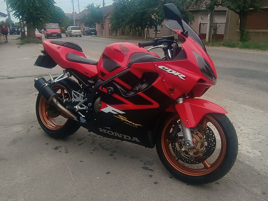 Vand honda cbr 600 f4i sport