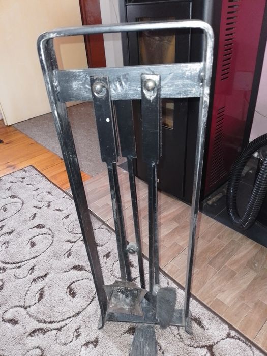 Ковани аксесуари за камина