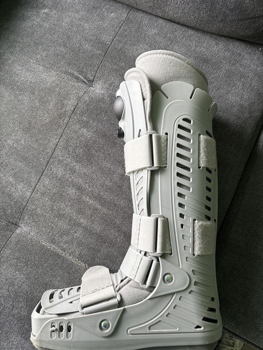 Ортопедичен ботуш (Walking Boot / Air Walker) – регулируем