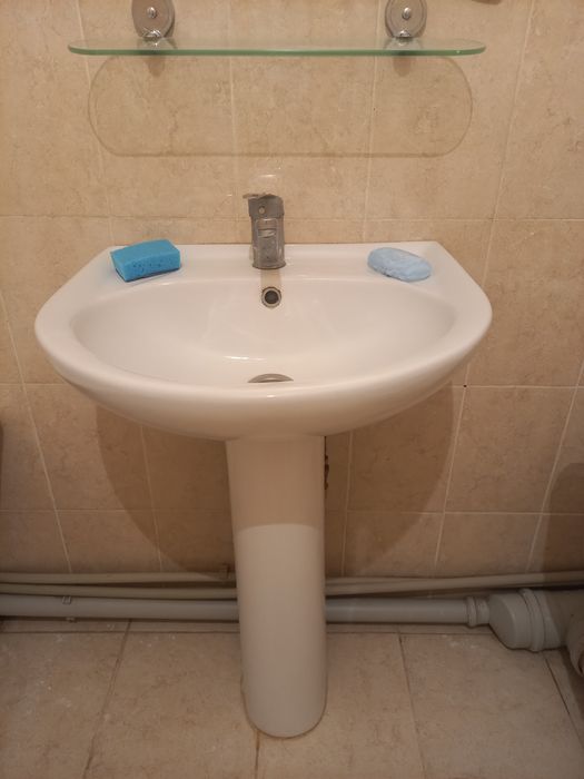 Продам умывальник б/у