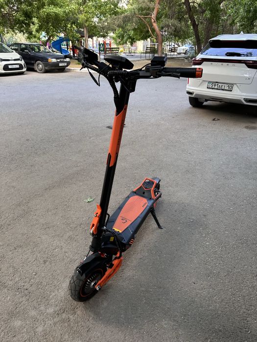 Kugoo f4 pro.