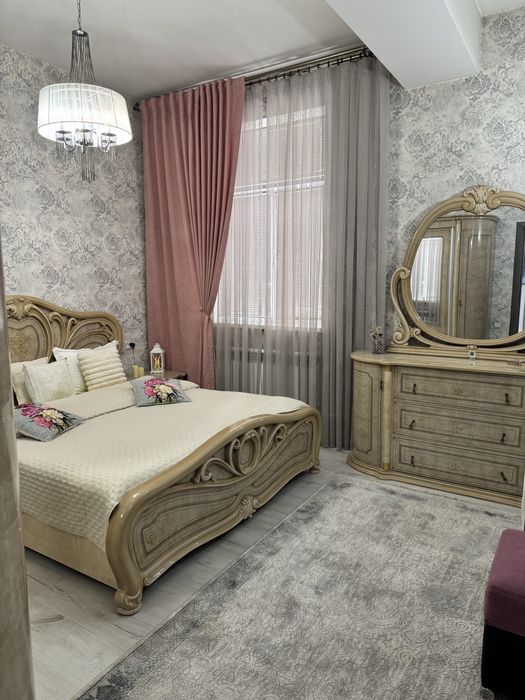 Квартира в аренду 3- комнатная