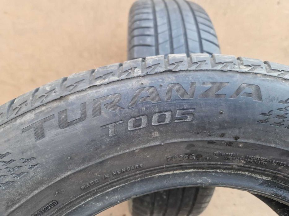 2 Bridgestone R17 215/65 Летни гуми  DOT0122