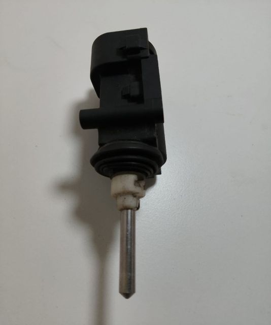 Motoras  Clapeta Rezervor Gm24438209 Opel Vectra C (facelift) seria