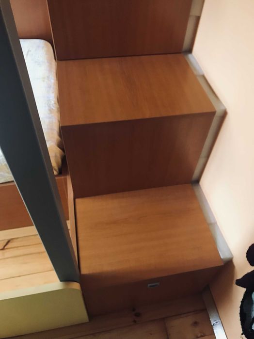 Детска спалня на два етажа