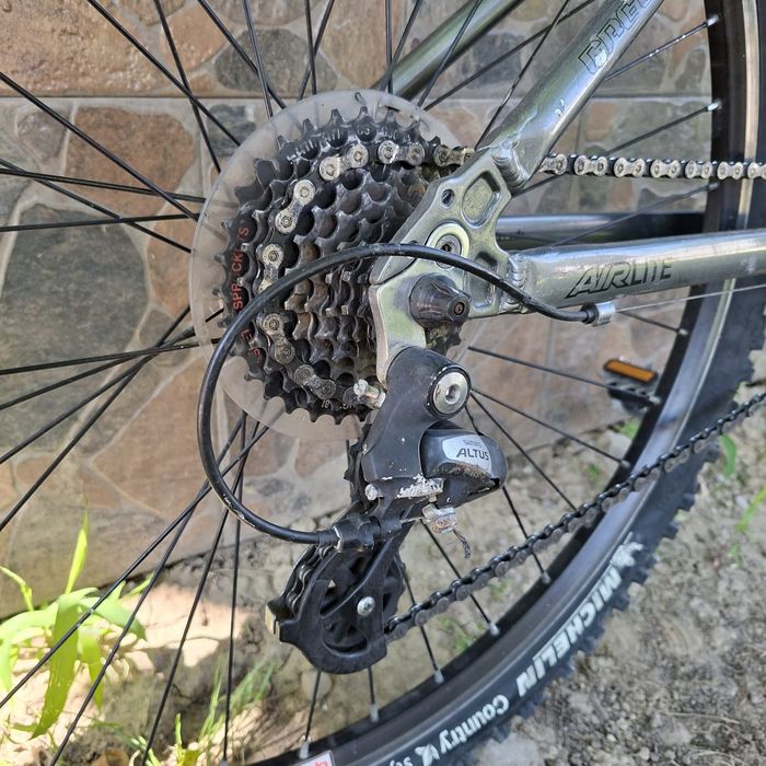 Bicicleta Raleigh roti pe 26