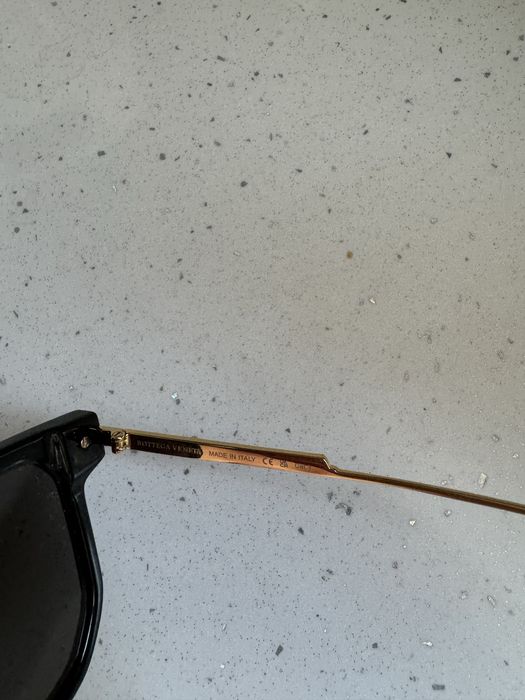 Оригинални дамски слънчеви очила BOTTEGA VENETA BV1083SA-001