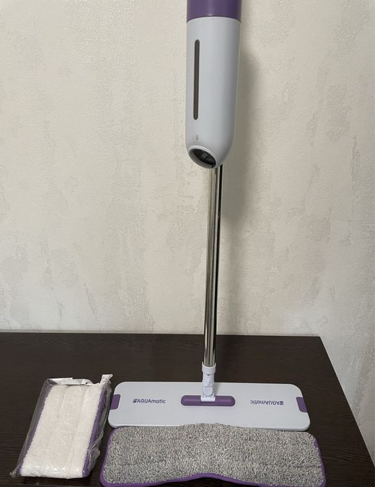 Швабра с распылителем , с запаской